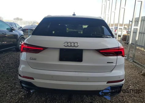 2025 Audi Q3 Premium S Line 45 z USA, uszkodzony, nr VIN WA1DECF36S1013459